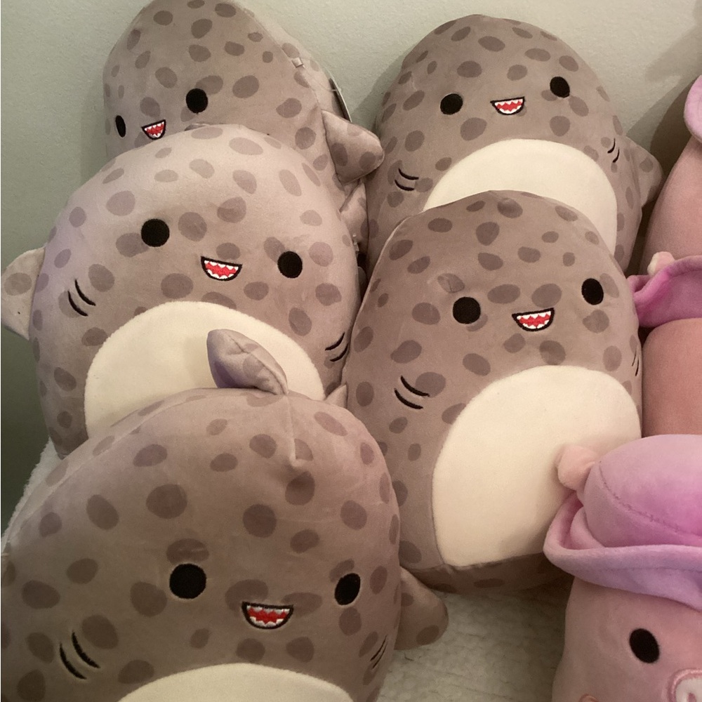 Squishmallows Gray Spotted Shark Plush (Set of 5)